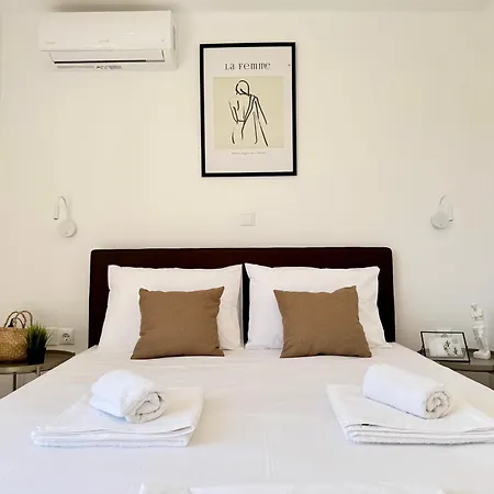 Appartement Romantic Penthouse, With Amazing View, In 