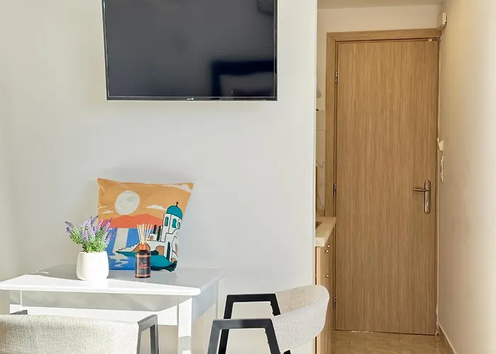 Appartement Romantic Penthouse, With Amazing View, In 